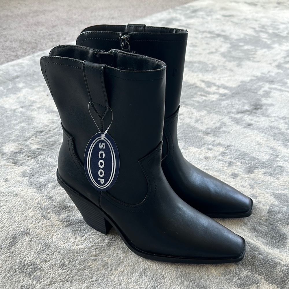BRAND NEW SCOOP NYC WOMEN'S WESTERN MID -CALF HEELED BOOTIES size 8